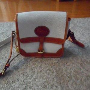 Dooney & Bourke